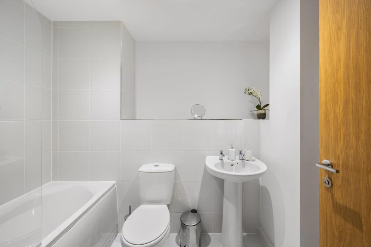 A Lovely 2 Bedroom Apartment In The Heart Of Preston Preston  Exterior foto