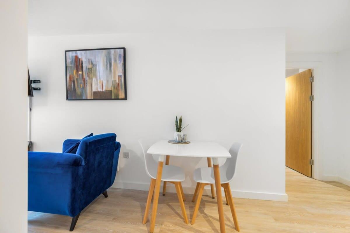 A Lovely 2 Bedroom Apartment In The Heart Of Preston Preston  Exterior foto